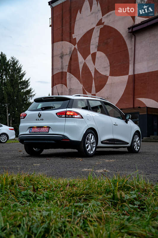 Универсал Renault Clio 2017 в Бурштыне