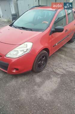 Универсал Renault Clio 2011 в Кременчуге