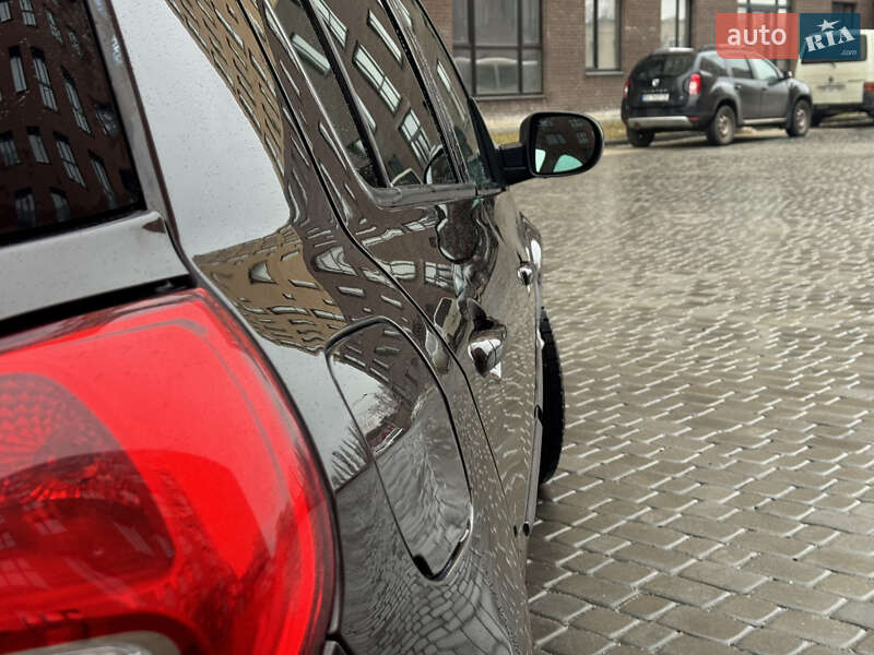 Хэтчбек Renault Clio 2011 в Нетешине фото 8 Хэтчбек Renault Clio 2011 в Нетешине