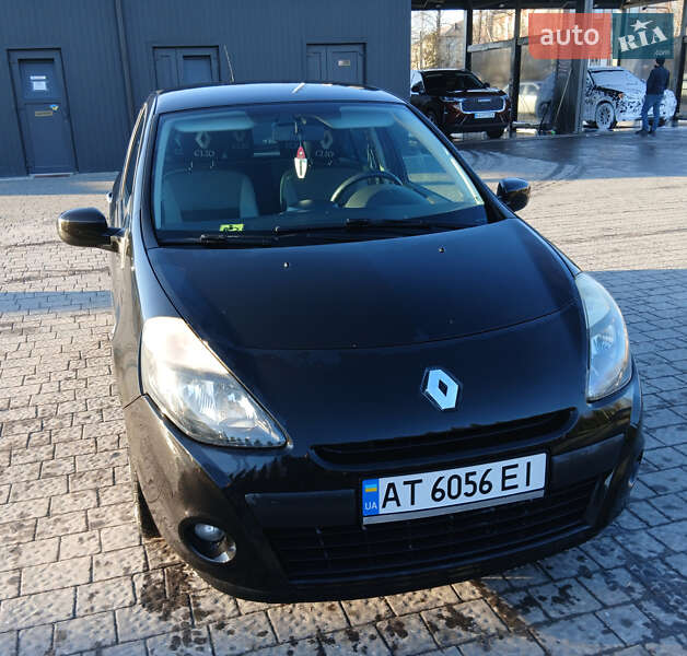 Хетчбек Renault Clio 2011 в Івано-Франківську