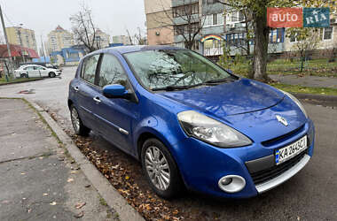 Хэтчбек Renault Clio 2010 в Киеве