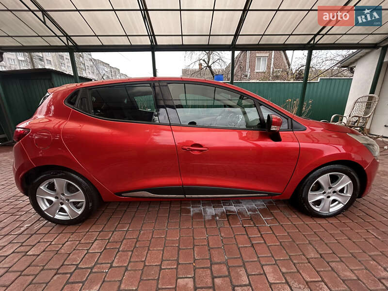 Хетчбек Renault Clio 2015 в Білій Церкві фото 9 Хетчбек Renault Clio 2015 в Білій Церкві