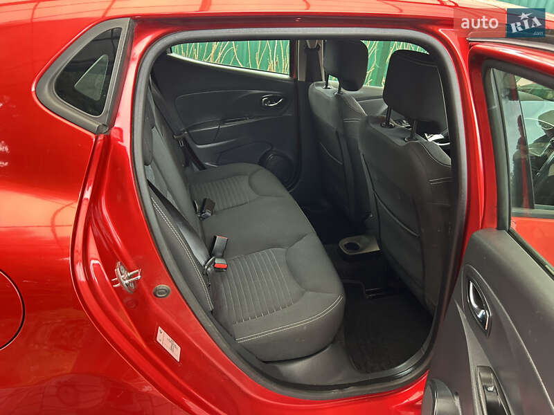 Хетчбек Renault Clio 2015 в Білій Церкві фото 51 Хетчбек Renault Clio 2015 в Білій Церкві