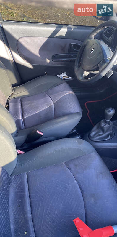 Хетчбек Renault Clio 2002 в Львові