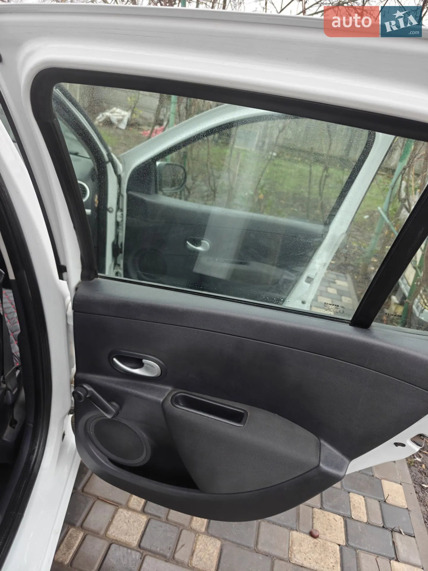 2010 Renault Clio - мініатюра 18