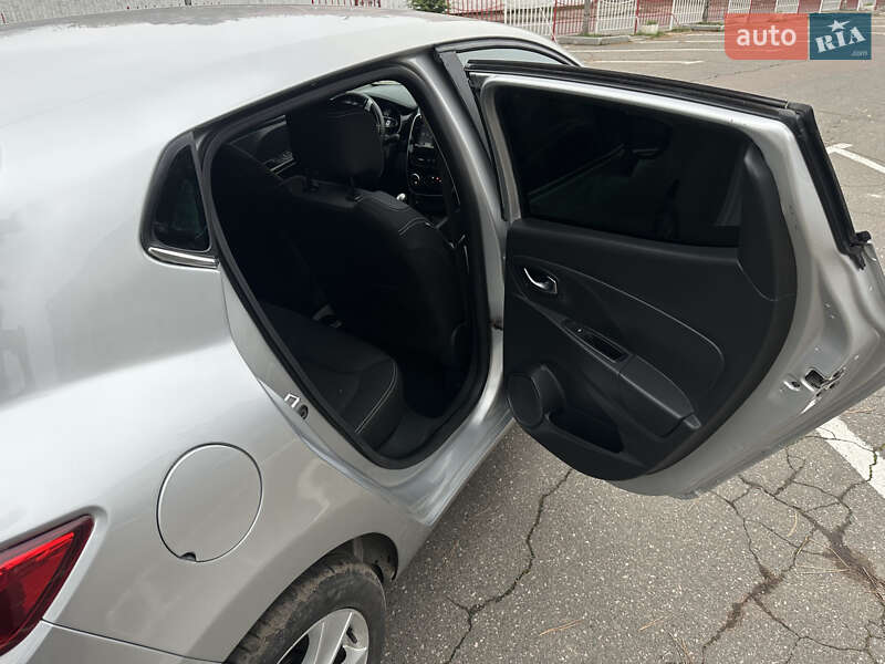 Хэтчбек Renault Clio 2015 в Одессе