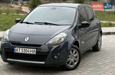 Хэтчбек Renault Clio 2012 в Ивано-Франковске