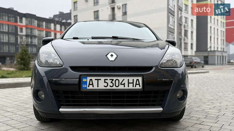 Хэтчбек Renault Clio 2012 в Ивано-Франковске