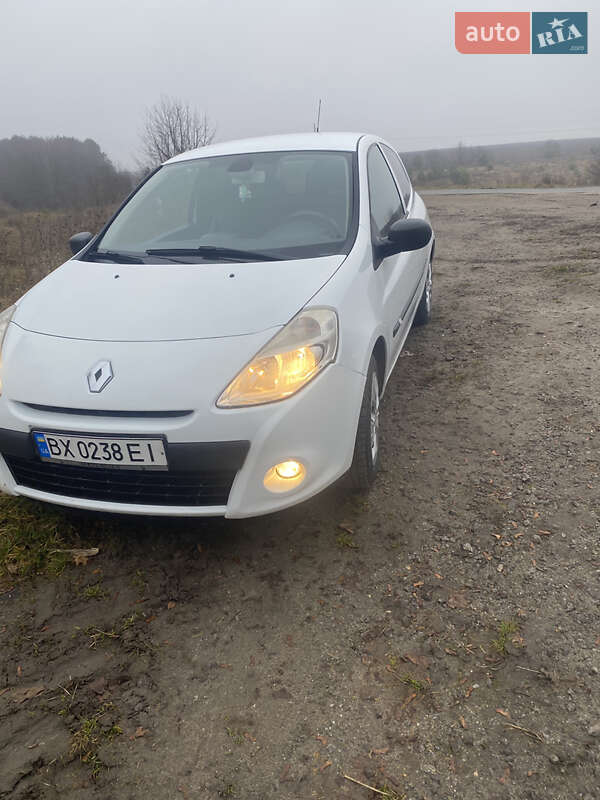 Хетчбек Renault Clio 2011 в Ізяславі фото 18 Хетчбек Renault Clio 2011 в Ізяславі