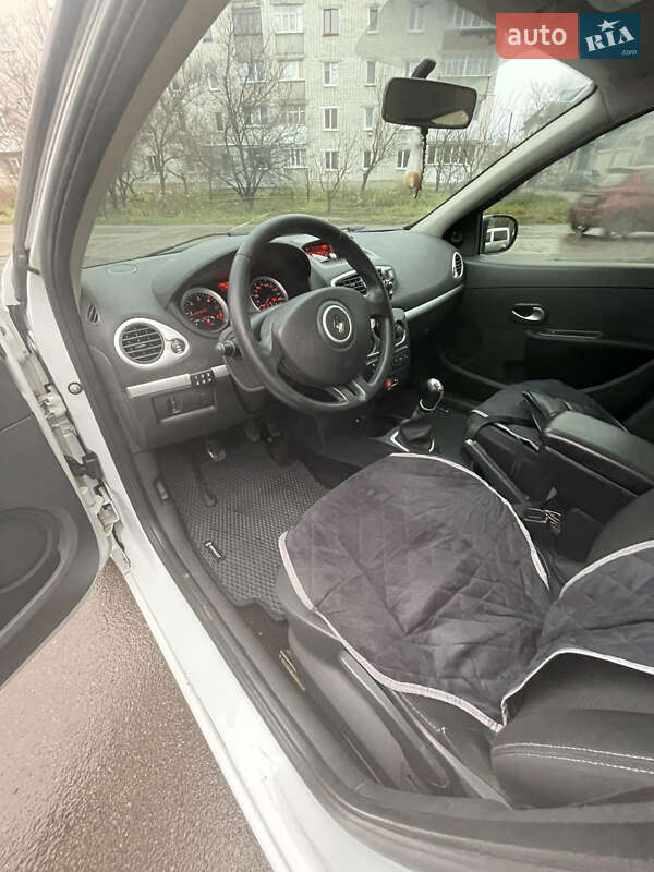 Универсал Renault Clio 2012 в Конотопе фото 16 Универсал Renault Clio 2012 в Конотопе