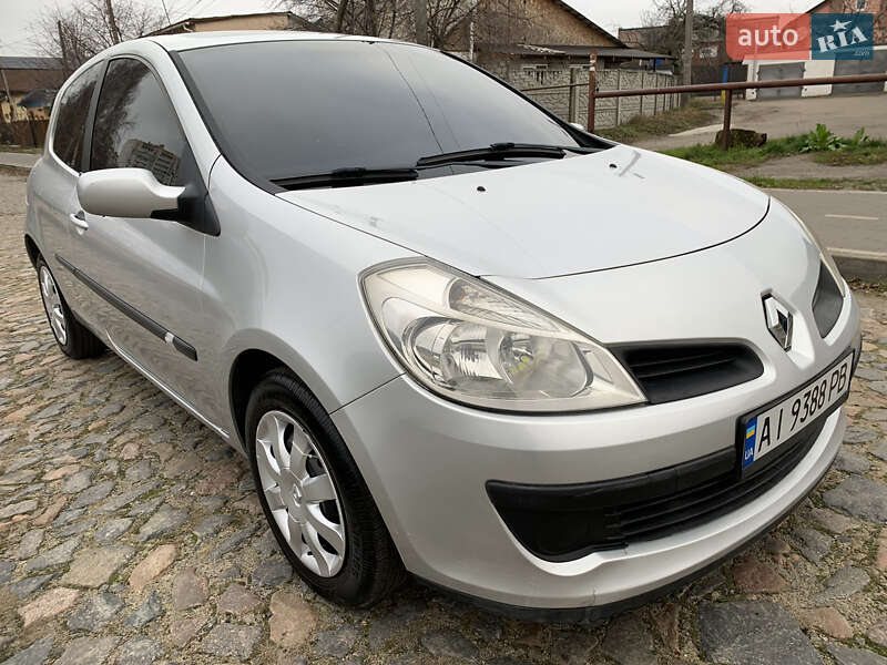 Хетчбек Renault Clio 2008 в Білій Церкві фото 8 Хетчбек Renault Clio 2008 в Білій Церкві