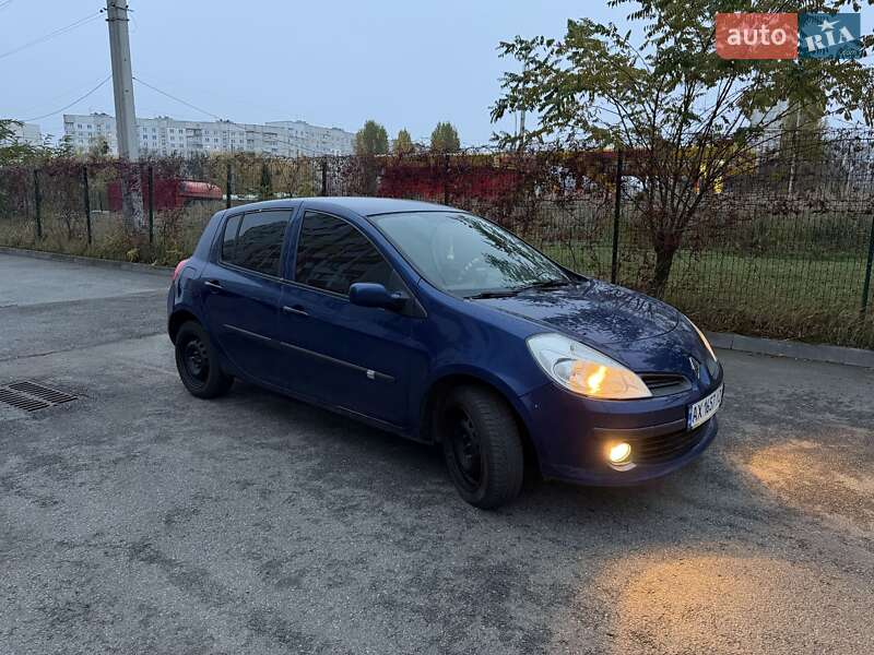 Хэтчбек Renault Clio 2008 в Харькове