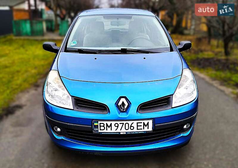 Хэтчбек Renault Clio 2005 в Сумах