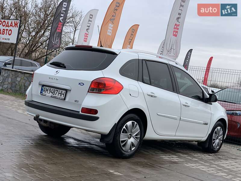 Хэтчбек Renault Clio 2012 в Бердичеве