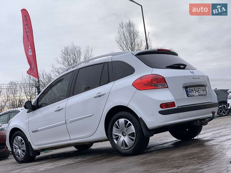 Хэтчбек Renault Clio 2012 в Бердичеве