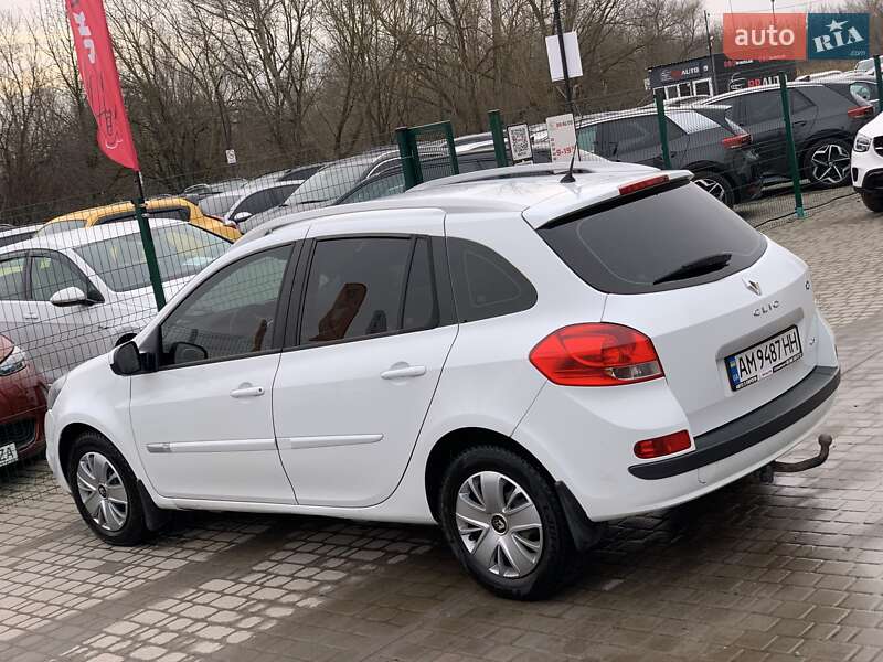 Хэтчбек Renault Clio 2012 в Бердичеве