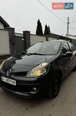 Хетчбек Renault Clio 2006 в Білій Церкві