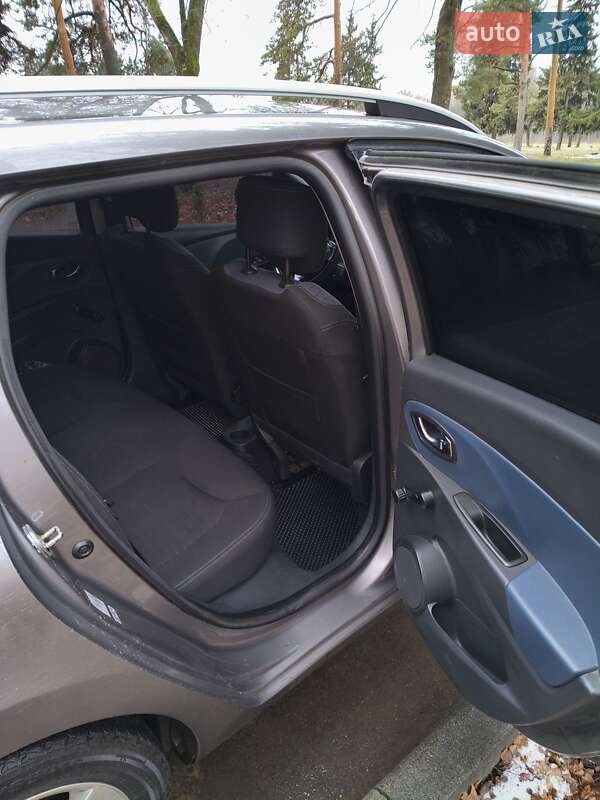 Универсал Renault Clio 2013 в Сумах