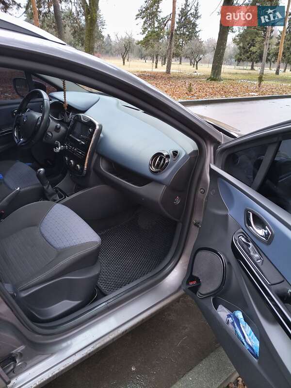 Универсал Renault Clio 2013 в Сумах