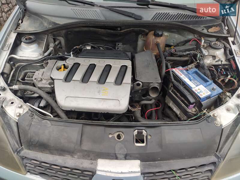 Хетчбек Renault Clio 2002 в Білій Церкві фото 21 Хетчбек Renault Clio 2002 в Білій Церкві