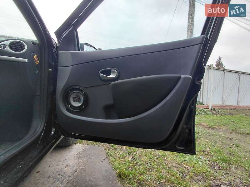 Хетчбек Renault Clio 2012 в Броварах