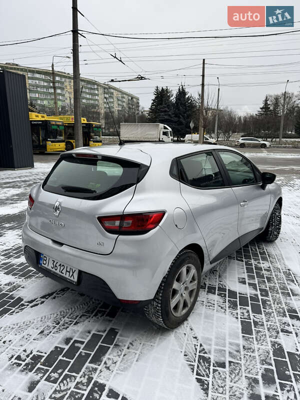 Хетчбек Renault Clio 2013 в Полтаві фото 10 Хетчбек Renault Clio 2013 в Полтаві