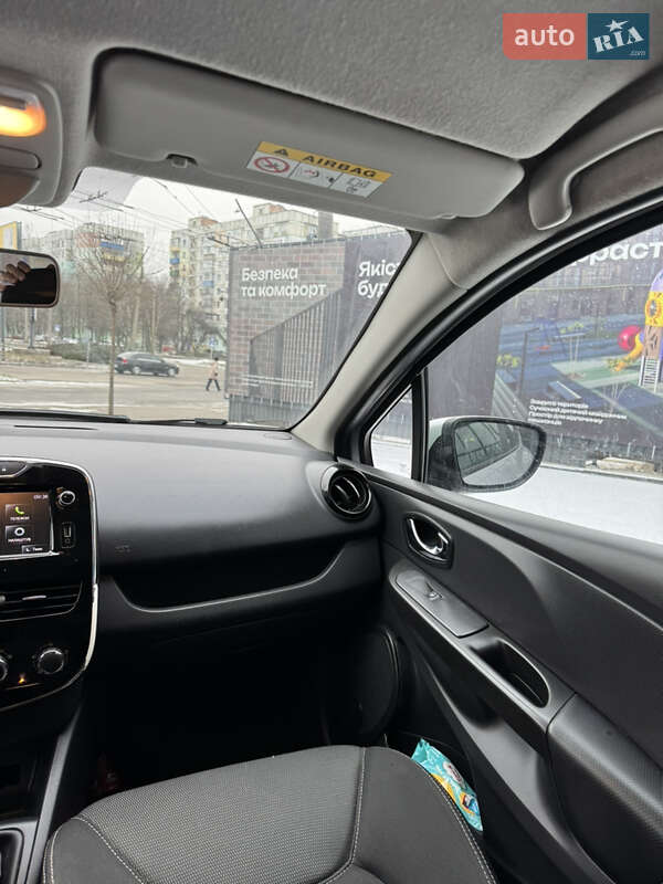 Хетчбек Renault Clio 2013 в Полтаві фото 23 Хетчбек Renault Clio 2013 в Полтаві