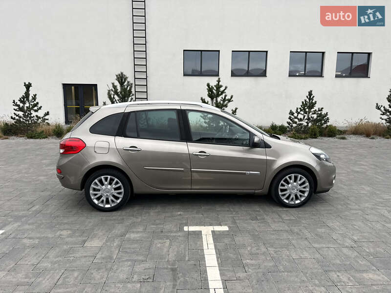 Универсал Renault Clio 2009 в Луцке