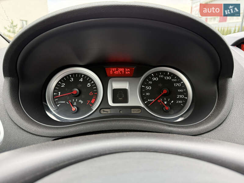 Универсал Renault Clio 2009 в Луцке