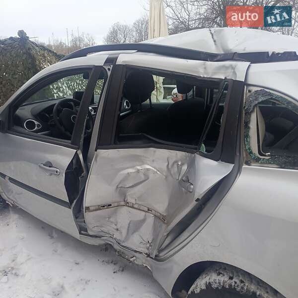 Универсал Renault Clio 2012 в Барышевке