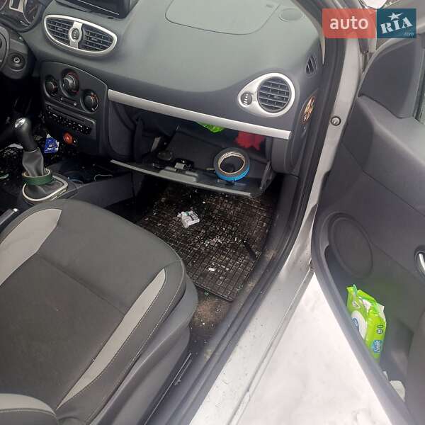 Универсал Renault Clio 2012 в Барышевке