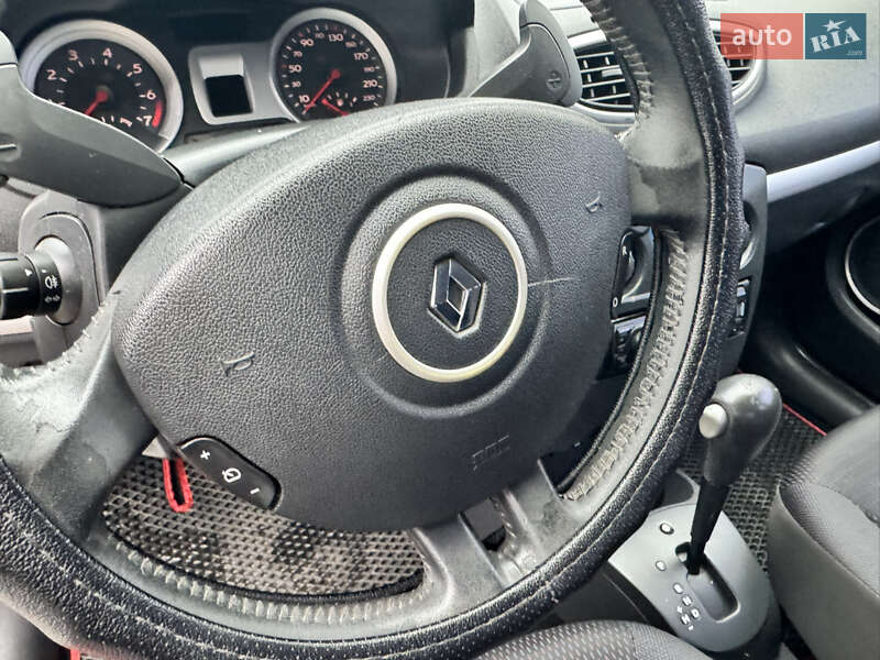 Хэтчбек Renault Clio 2007 в Виннице