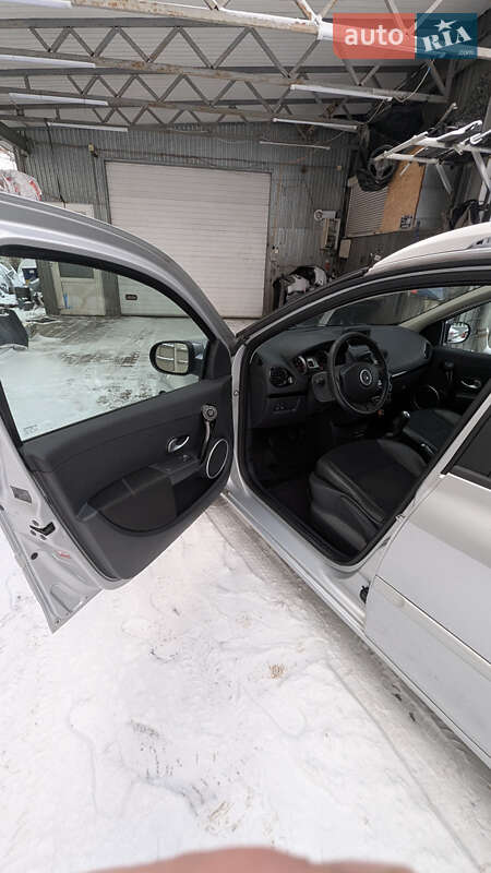 Универсал Renault Clio 2013 в Ровно