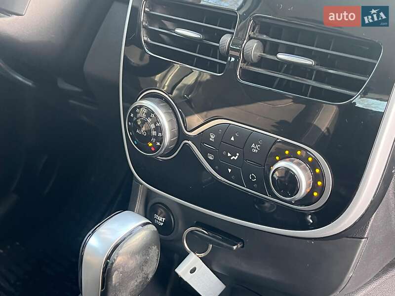 Хэтчбек Renault Clio 2016 в Киеве