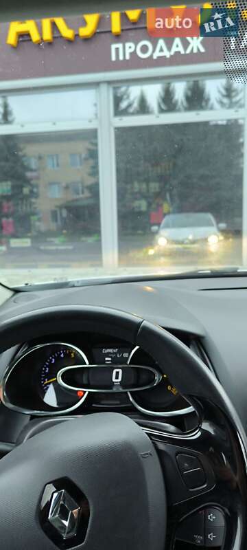 Универсал Renault Clio 2013 в Решетиловке
