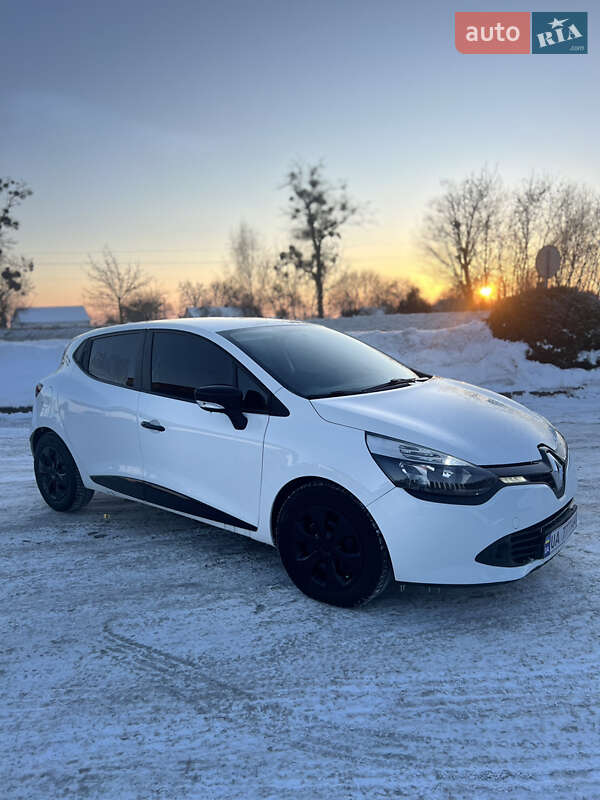 Хэтчбек Renault Clio 2014 в Ровно фото 3 Хэтчбек Renault Clio 2014 в Ровно