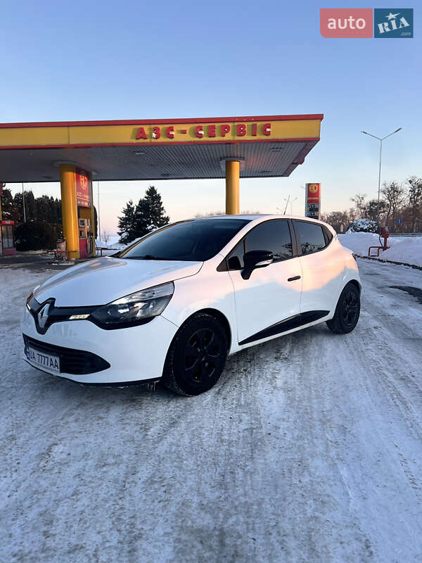 Хэтчбек Renault Clio 2014 в Ровно фото 24 Хэтчбек Renault Clio 2014 в Ровно
