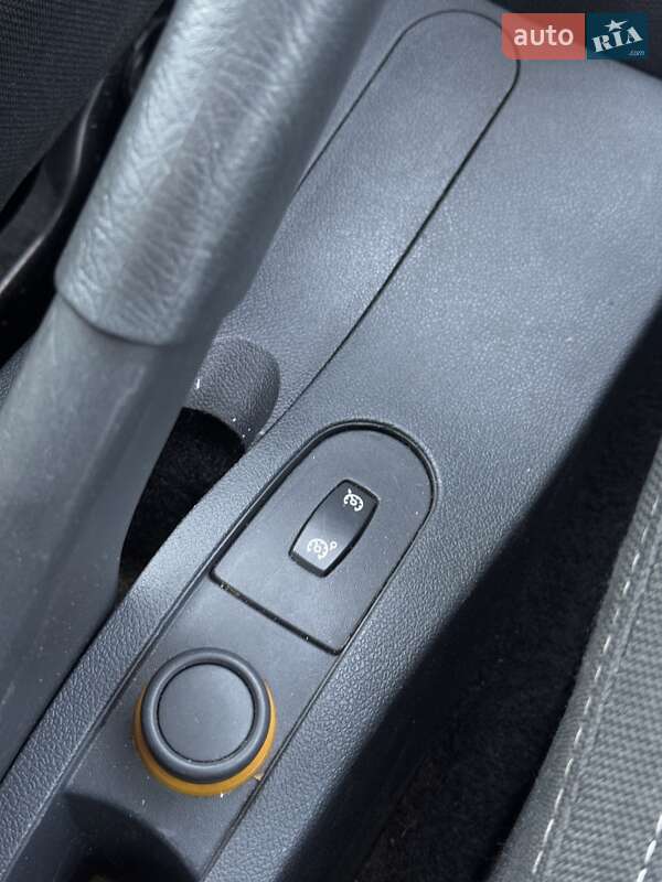 Универсал Renault Clio 2010 в Сумах фото 20 Универсал Renault Clio 2010 в Сумах