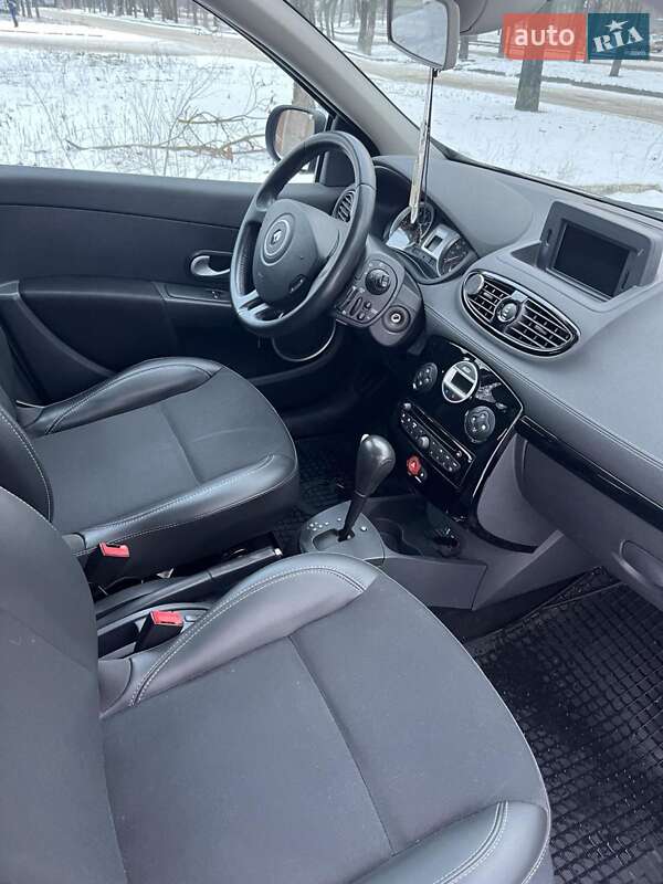 Универсал Renault Clio 2012 в Кривом Роге фото 9 Универсал Renault Clio 2012 в Кривом Роге