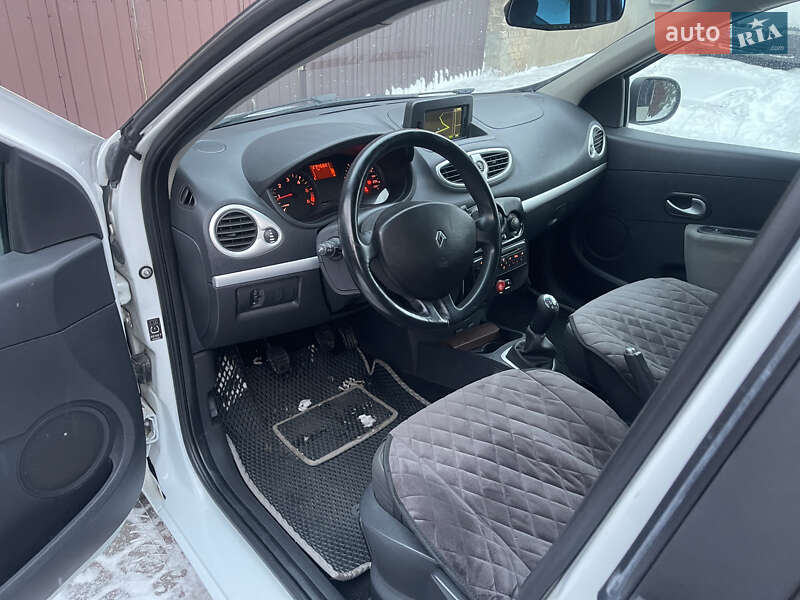 Хетчбек Renault Clio 2011 в Рівному фото 12 Хетчбек Renault Clio 2011 в Рівному