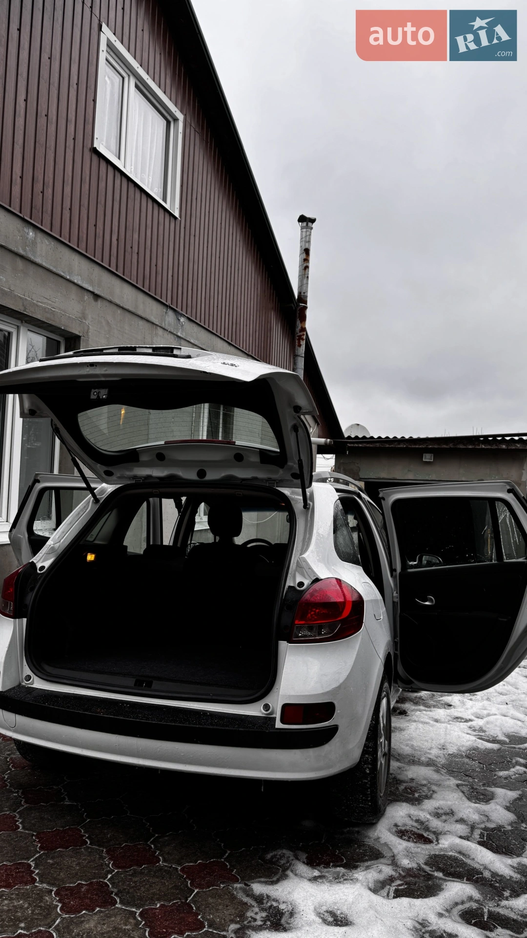 2011 Renault Clio - мініатюра 12