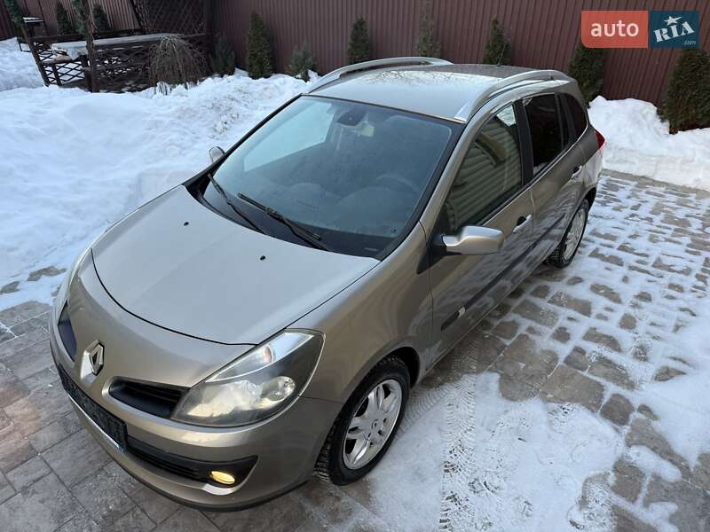 Універсал Renault Clio 2008 в Сарнах