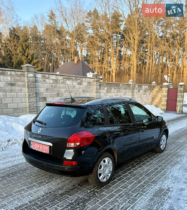 Универсал Renault Clio 2010 в Луцке