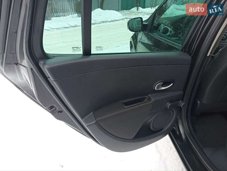 Универсал Renault Clio 2009 в Сумах