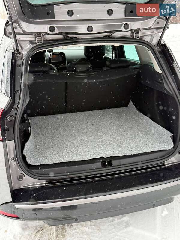 Універсал Renault Clio 2015 в Києві фото 14 Універсал Renault Clio 2015 в Києві