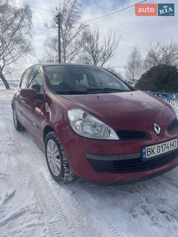 Хетчбек Renault Clio 2008 в Здолбуніві