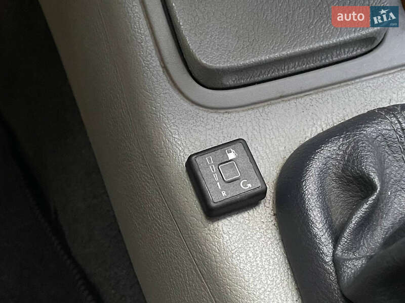 Хэтчбек Renault Clio 2003 в Ужгороде фото 6 Хэтчбек Renault Clio 2003 в Ужгороде