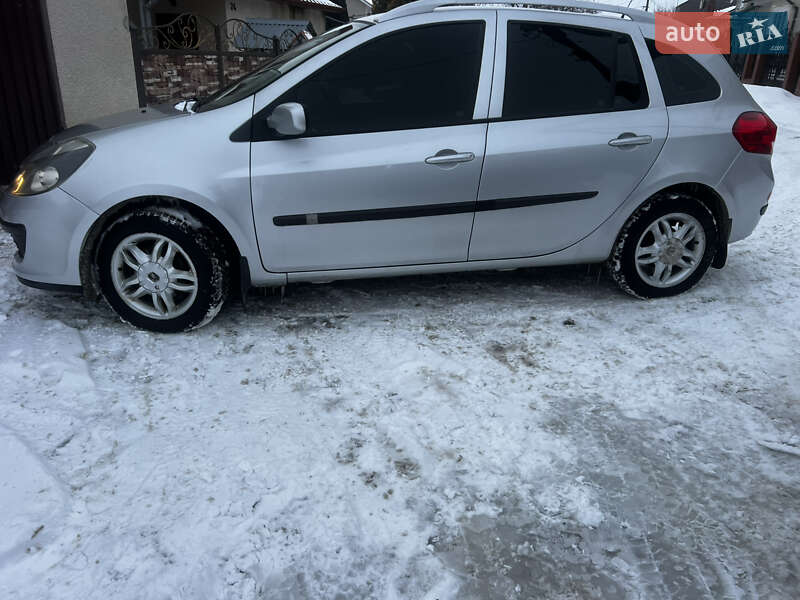 Універсал Renault Clio 2008 в Борщеві