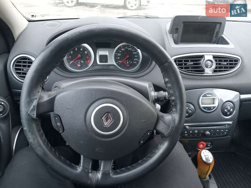 Renault Clio 2009 Renault Clio 2009