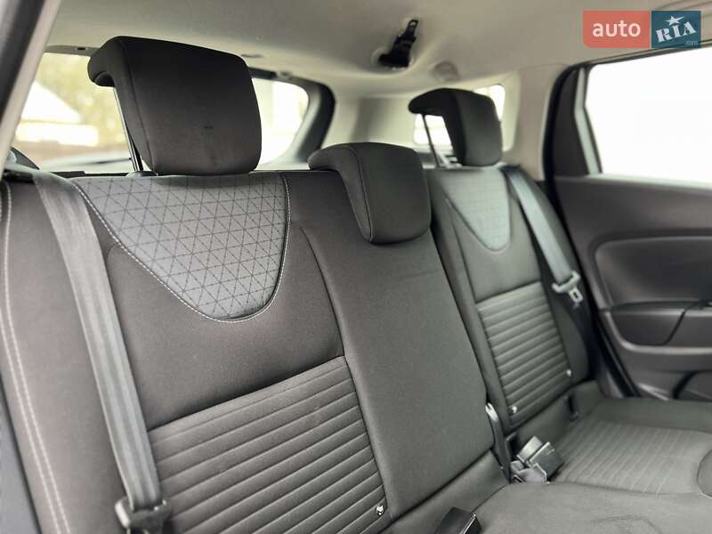 Универсал Renault Clio 2013 в Ровно фото 16 Универсал Renault Clio 2013 в Ровно